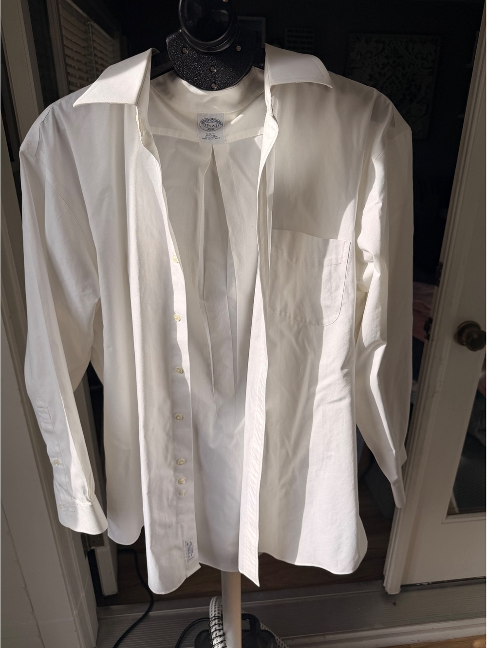 Brooks Brothers Men's Dress Shirt Size 17 1/2 - 2/3 White Classic Fit Cotton